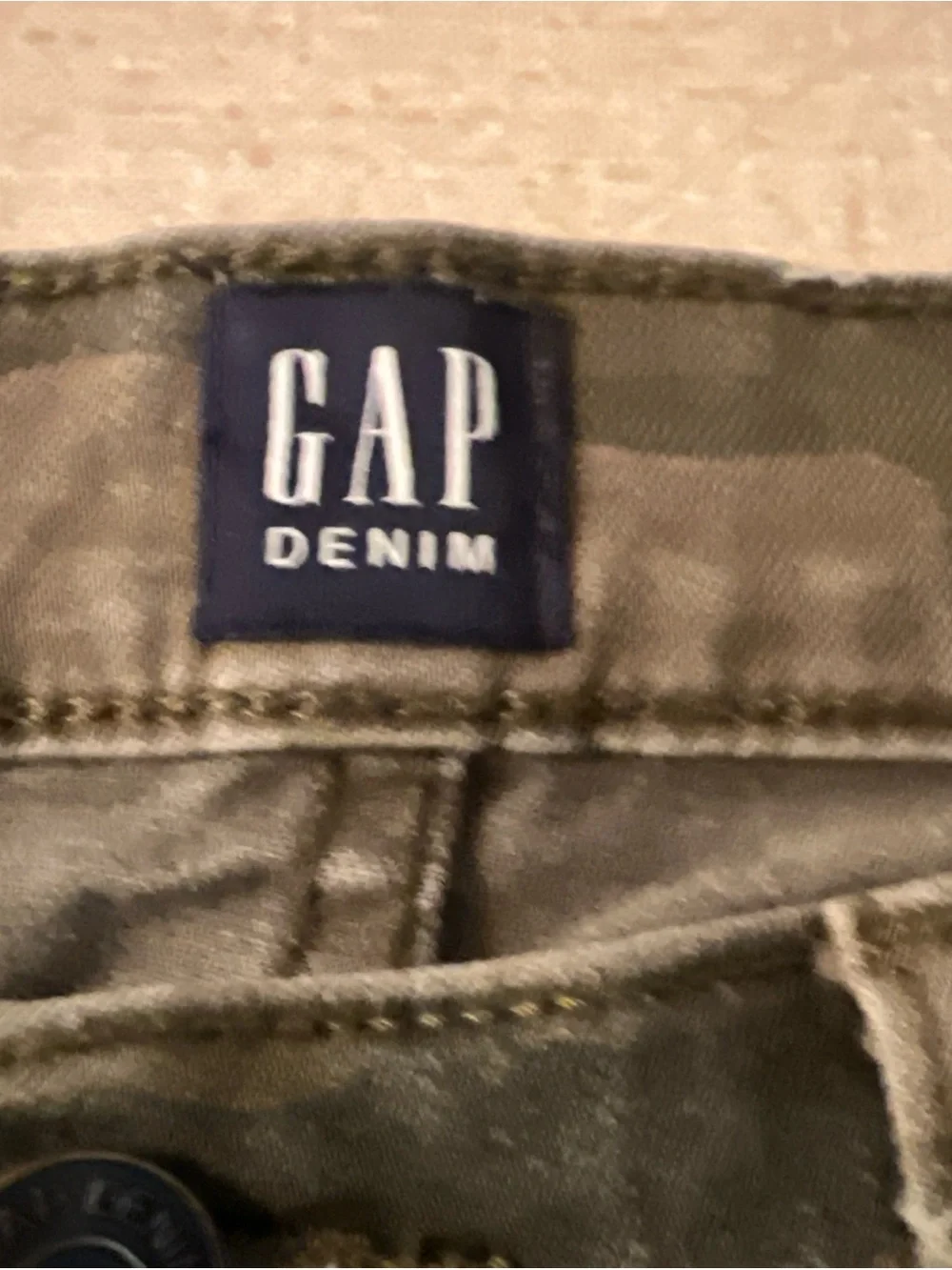 GAP Womens Size 26 Camo Distressed Best Girlfriend Denim Jeans.